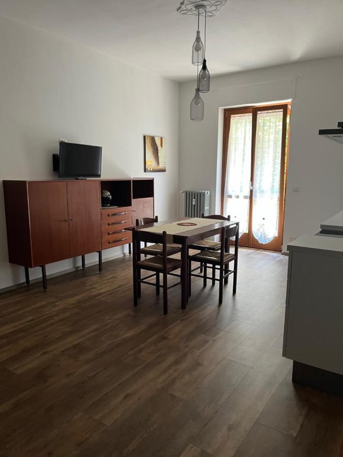 Appartamento Mela Ad Alba, Cuore Delle Langhe Exterior photo